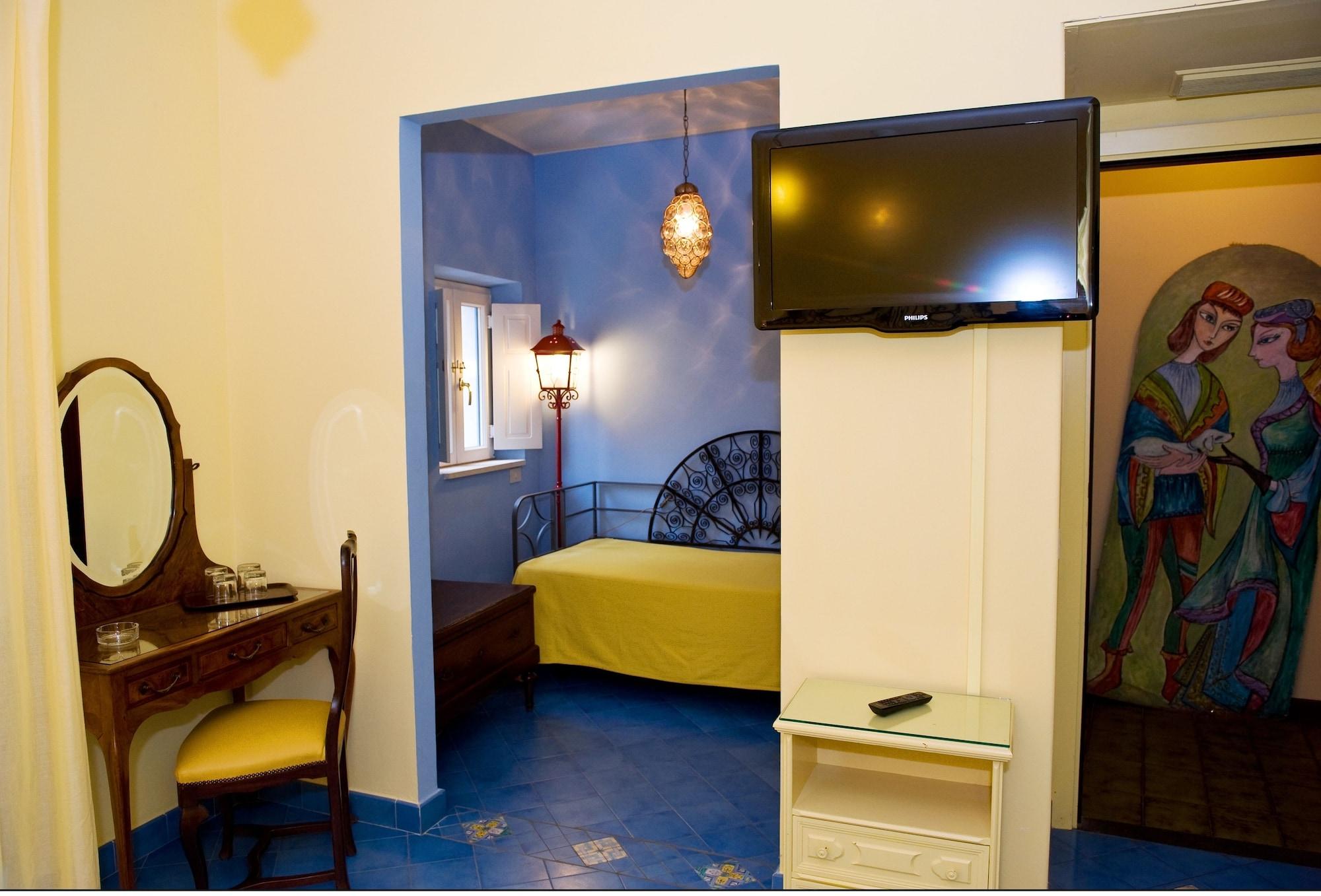Hotel Palladio Giardini Naxos Bagian luar foto