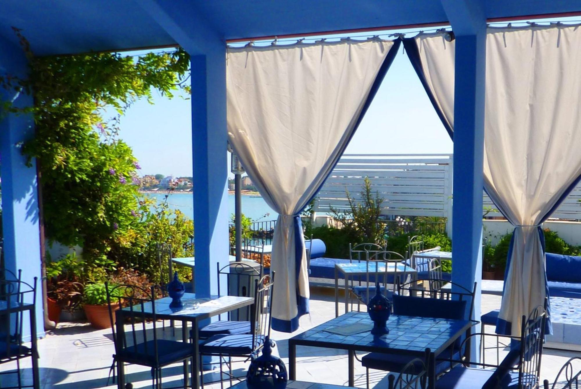 Hotel Palladio Giardini Naxos Bagian luar foto