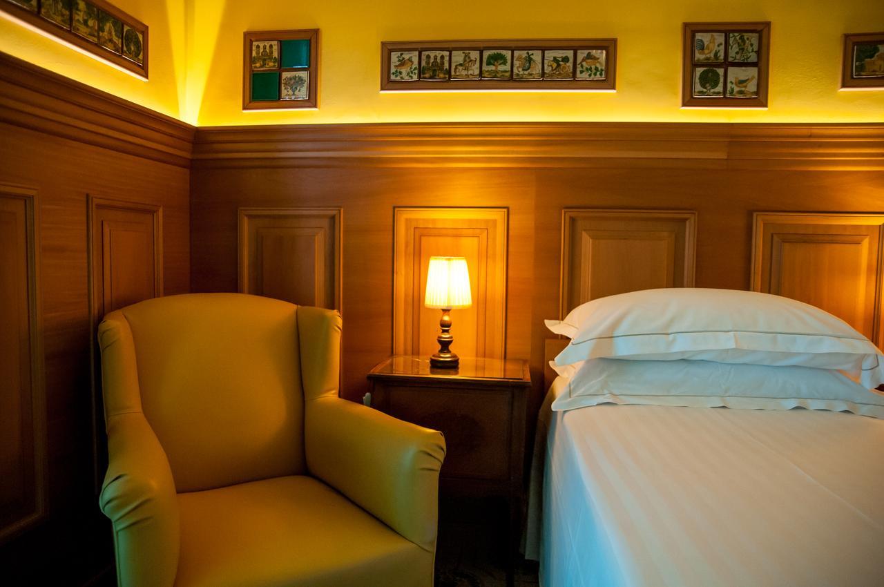 Hotel Palladio Giardini Naxos Bagian luar foto